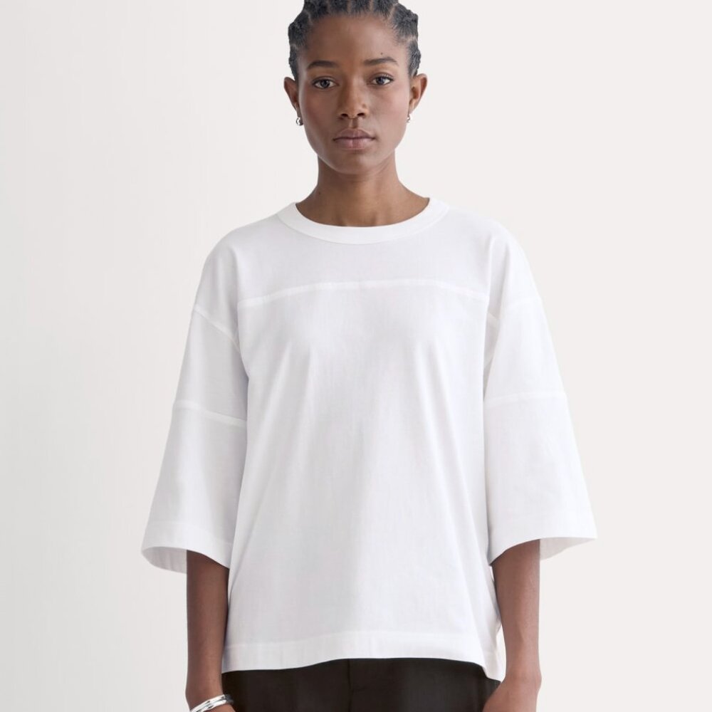 Everlane Women's Oversized Varsity T-Shirt in Essential Cotton in White, Small